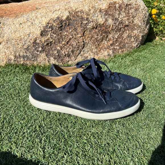 Coke Haan Leather Grand Sneakers - Picture 2 of 9